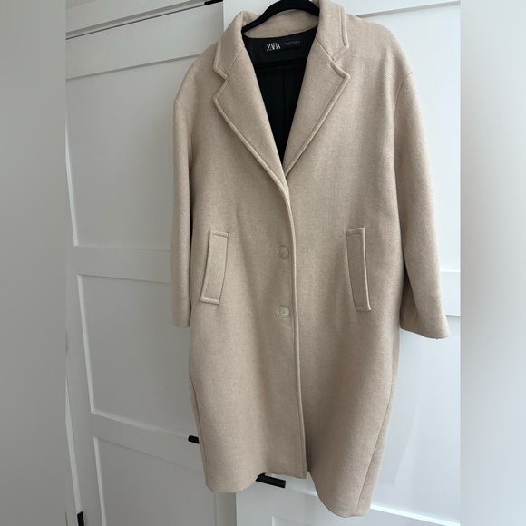 ZARA Oversized Coat - Picture 2 of 3